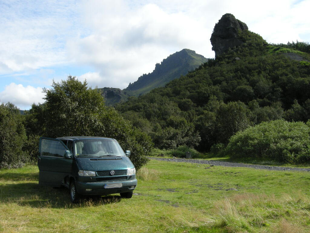 &THORN;&oacute;rsm&ouml;rk, Campingplatz B&aacute;sar