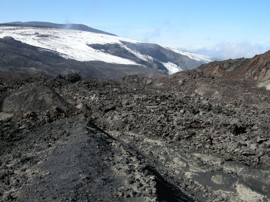 Fimmv&ouml;r&eth;uh&aacute;ls, Lavastrom von M&oacute;&eth;i