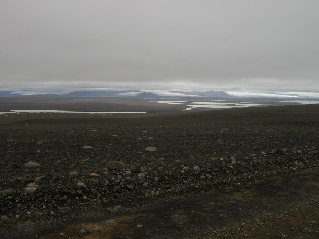 Zu Beginn der eigentlichen Hochlandpiste sieht man viele Stauseen