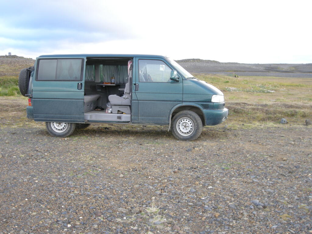 Camping in N&yacute;idalur