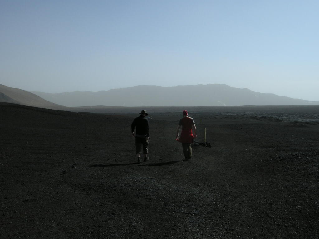 Auf dem Weg zum V&iacute;ti Krater