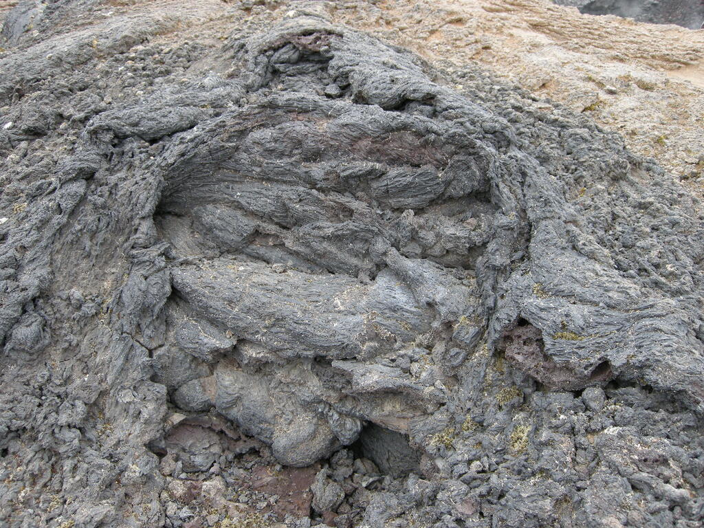 Leirhjn&uacute;kur Lavafeld