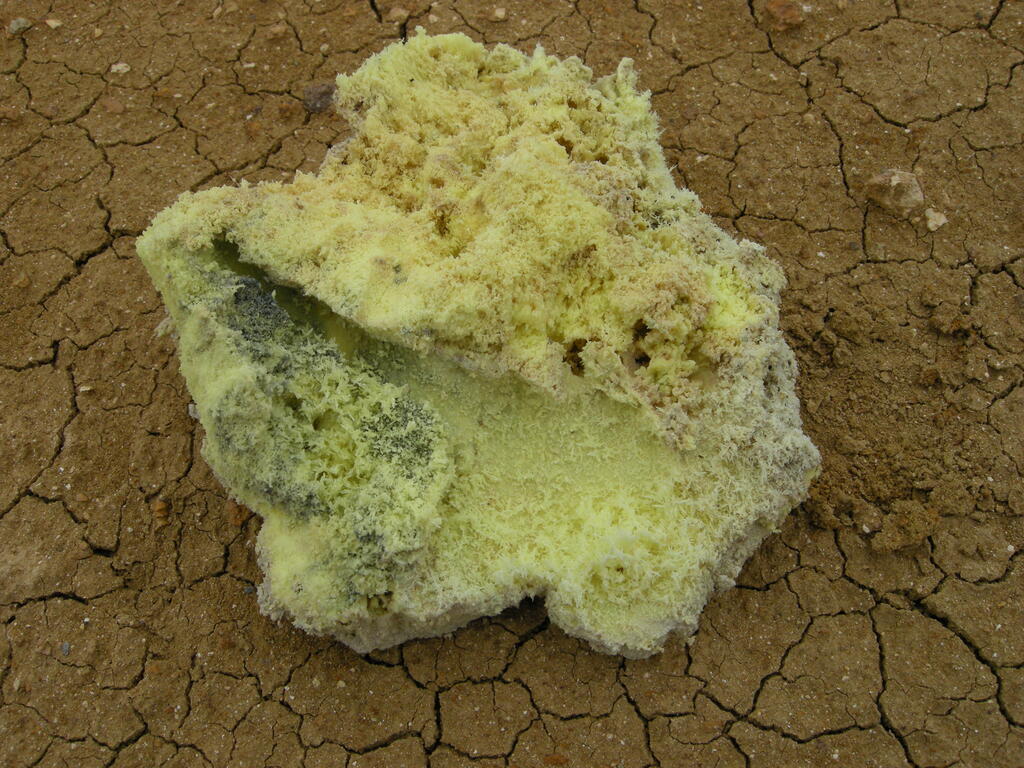 Hydrothermalgebiet &THORN;eistareykir, Schwefel