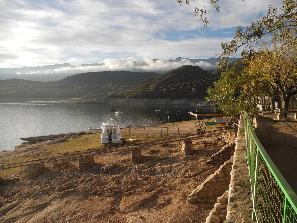 Der Stausee am Morgen