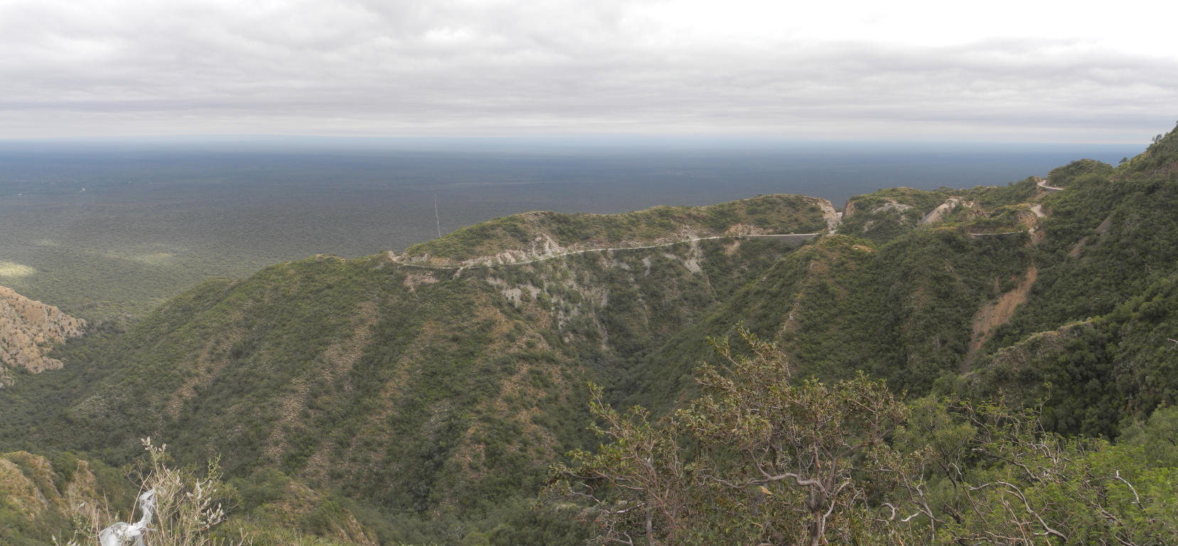 Panorama vom Aussichtspunkt nach unten