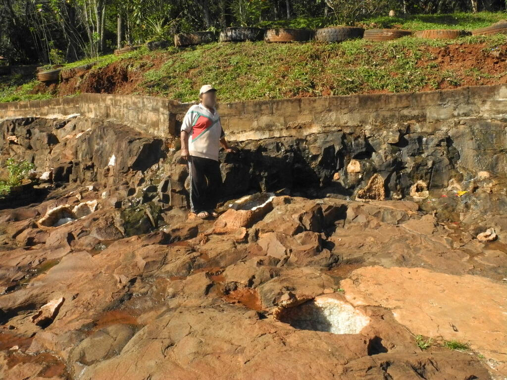 Gro&szlig;e Quarz Geoden im Schaubereich der Mina Santa Catalina