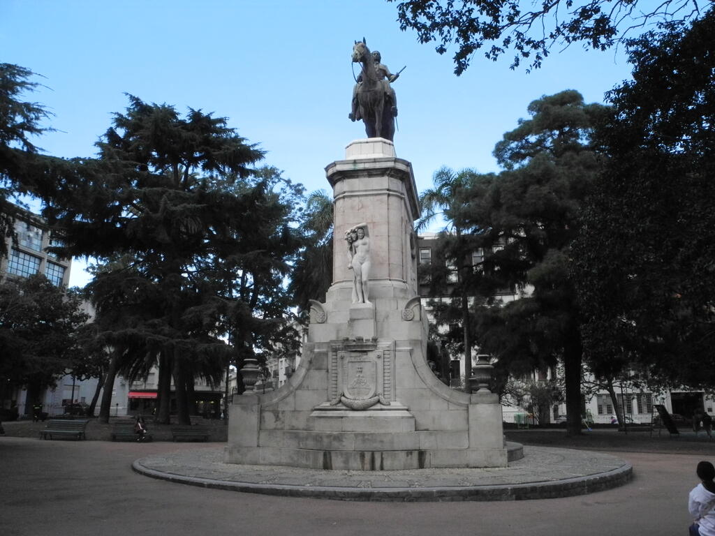 Plaza Zabala (Stadtgr&uuml;nder) in Montevideo