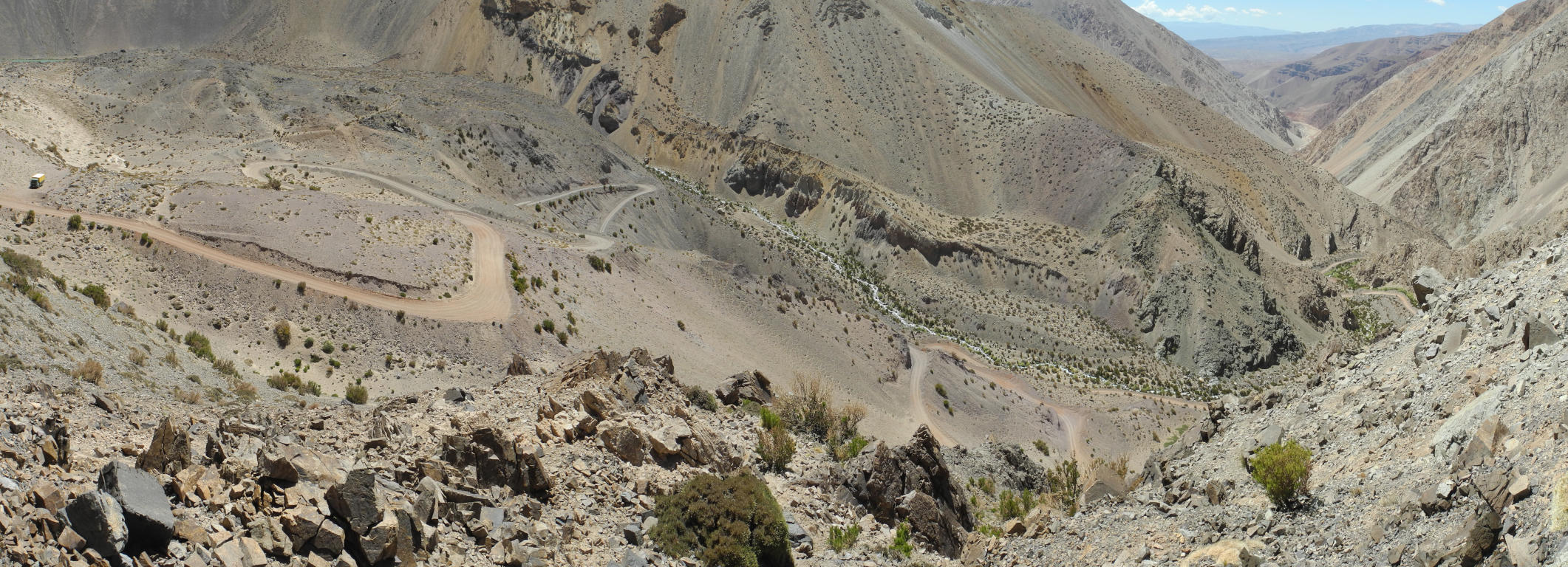Panorama des oberen Teils der Stra&szlig;e