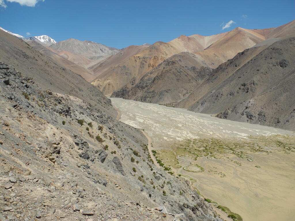 Das Tal oberhalb des Sees