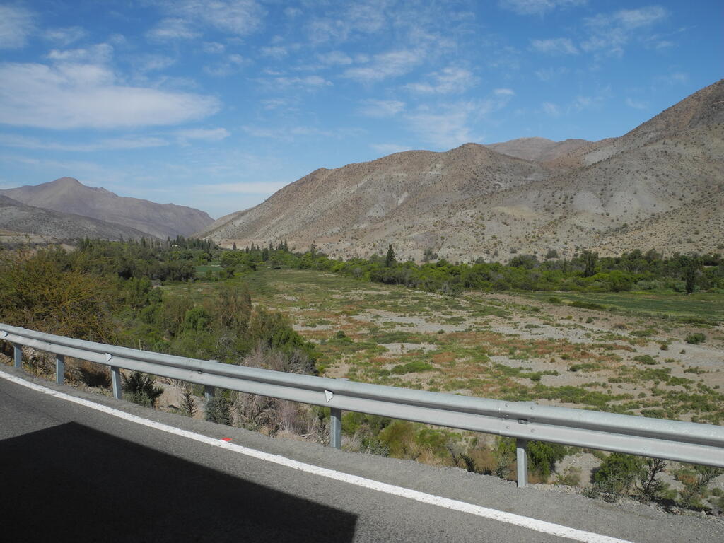 Das Tal zwischen Samo Alto und dem Pass nach Vicu&ntilde;a