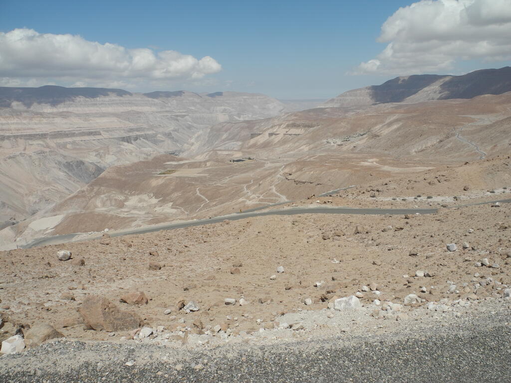 Landschaft an der Stra&szlig;e A-345