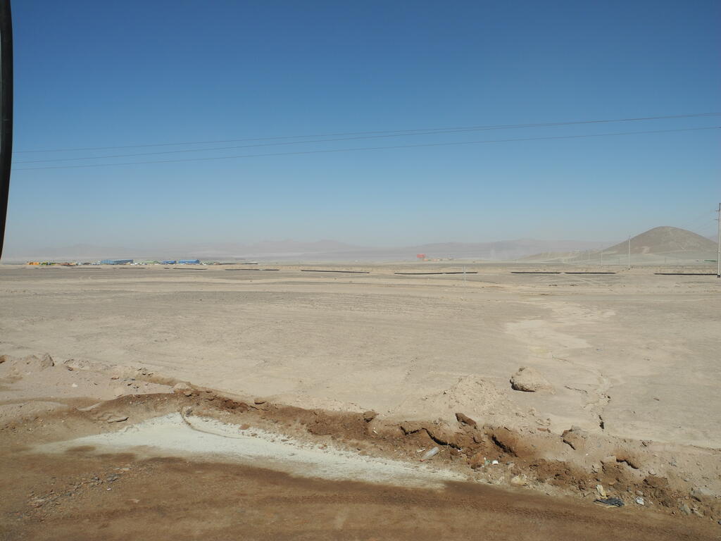 Die Mina Gabriela Mistral h&uuml;llt sich in eine Staubwolke