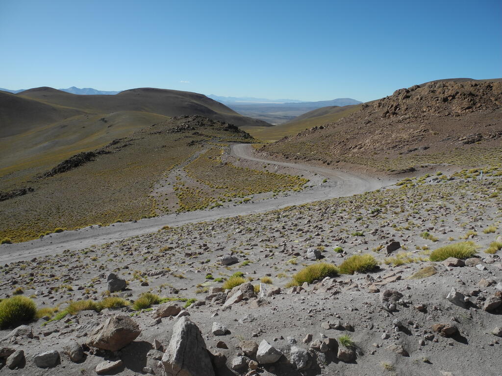 Landschaft auf der Nordseite des Abra Acay